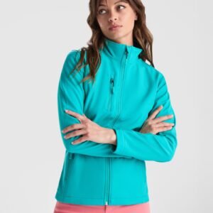 SOFTSHELL NEBRASKA WOMAN